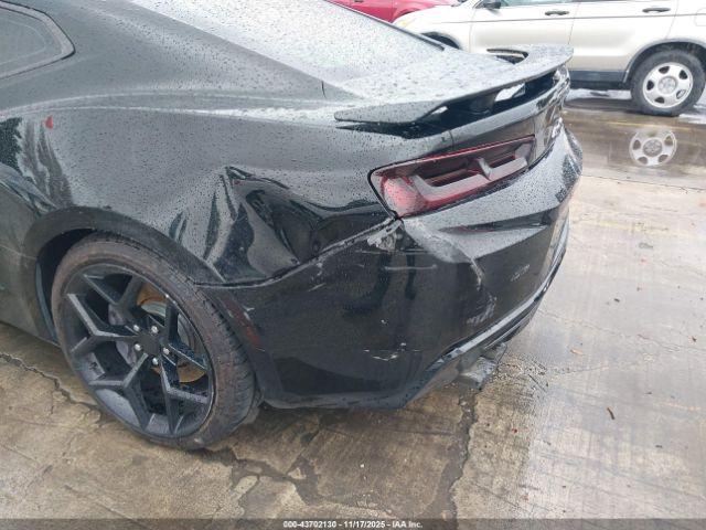 Chevrolet Camaro 2ss Image 15