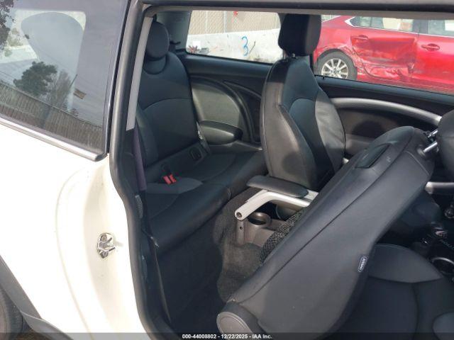 MINI Cooper S Image 14