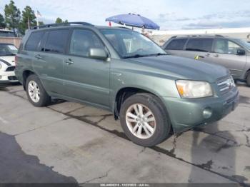  Salvage Toyota Highlander