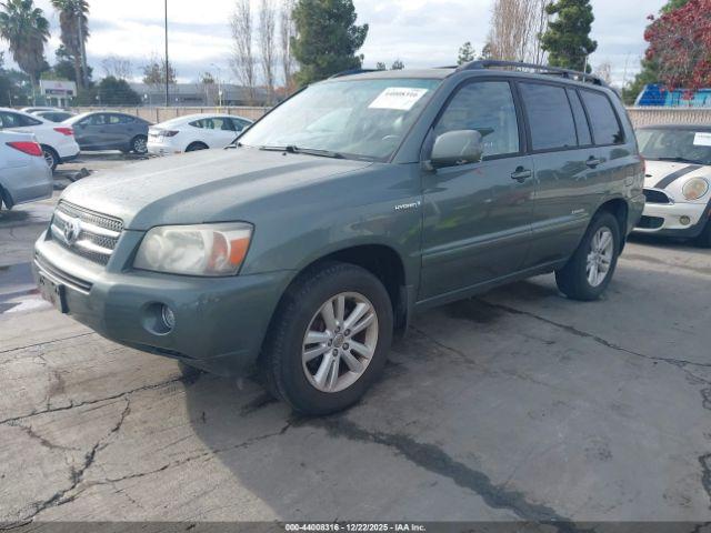 Toyota Highlander Limited V6 Image 2