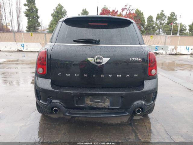 MINI Countryman Cooper S Image 2