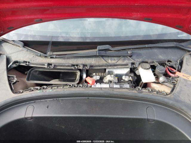 Tesla Model 3 Image 2