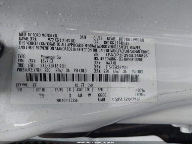 Ford Focus Se Image 10