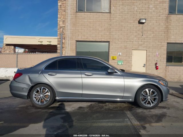 Mercedes-Benz C-Class 4matic Image 2
