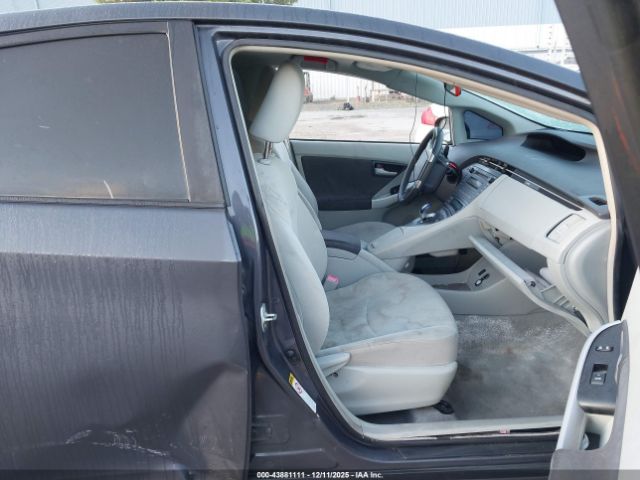 Toyota Prius Ii Image 2