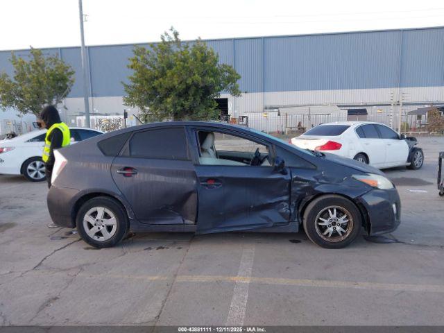 Toyota Prius Ii Image 9