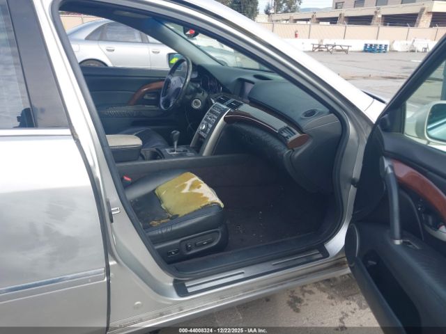 Acura RL 3.5 Image 5