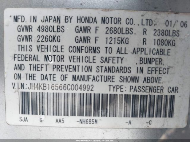 Acura RL 3.5 Image 16