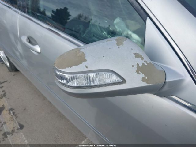 Acura RL 3.5 Image 2