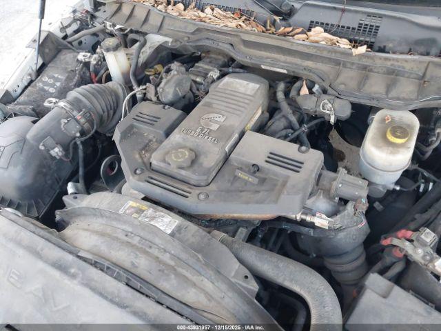 Ram 2500 Tradesman  4x2 8' Box Image 12