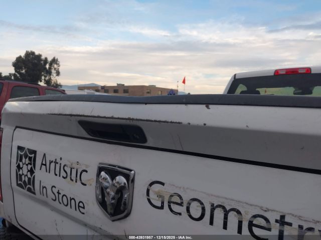 Ram 2500 Tradesman  4x2 8' Box Image 20