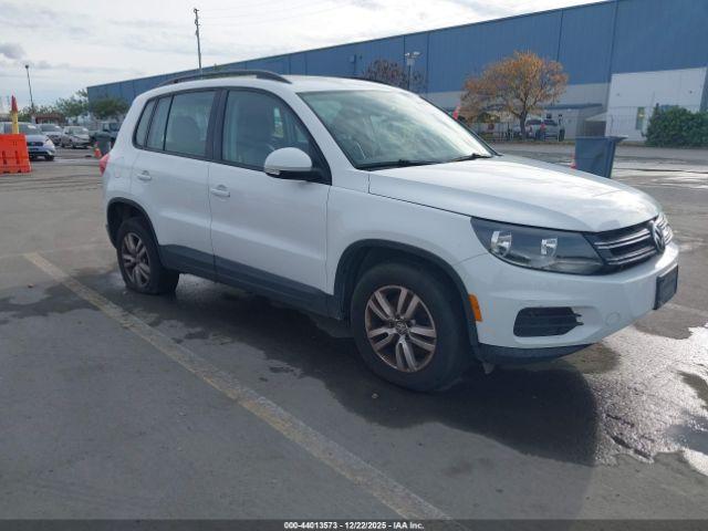  Salvage Volkswagen Tiguan