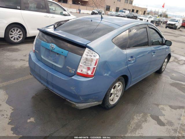 Toyota Prius Touring Image 3