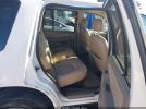 Ford Explorer Image 12