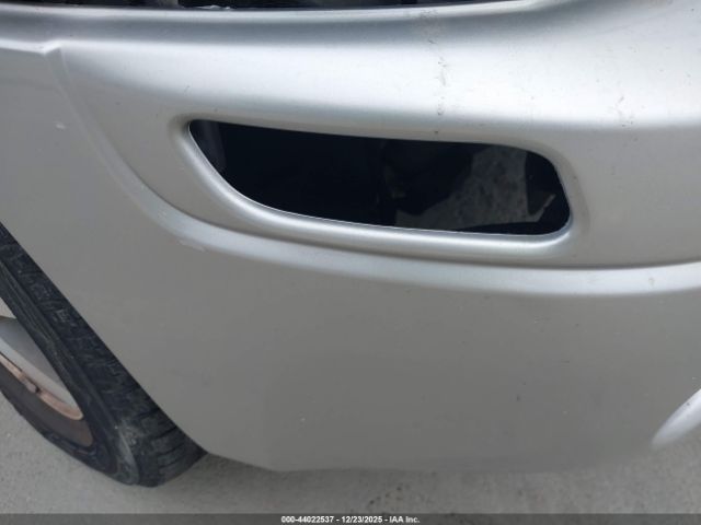 GMC Envoy Slt Image 8