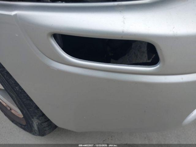 GMC Envoy Slt Image 8