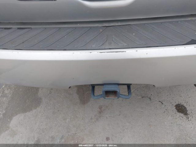 GMC Envoy Slt Image 14