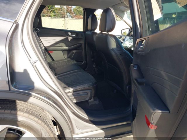 Ford Escape Platinum Image 5