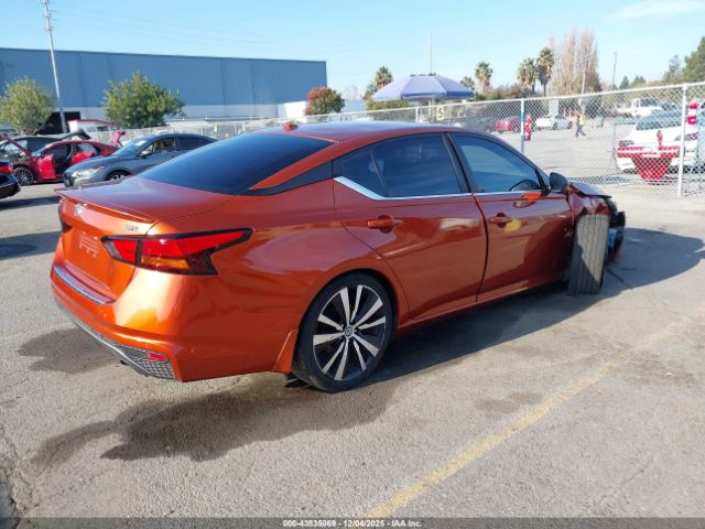 Nissan Altima Sr Fwd Image 2