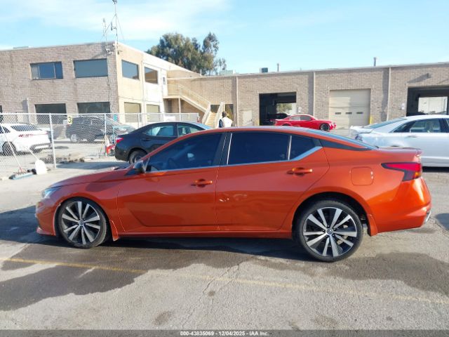 Nissan Altima Sr Fwd Image 13