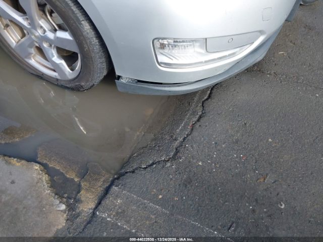 Chevrolet Volt Image 5