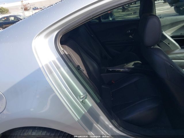 Chevrolet Volt Image 9