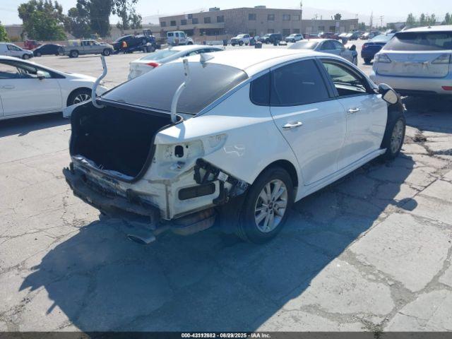 Kia Optima Lx Image 5