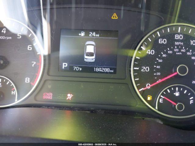 Kia Optima Lx Image 6