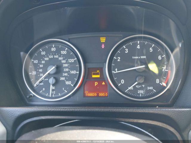 BMW 3 Series Image 6