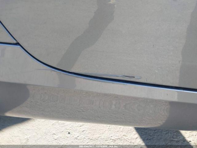 BMW 3 Series Image 7