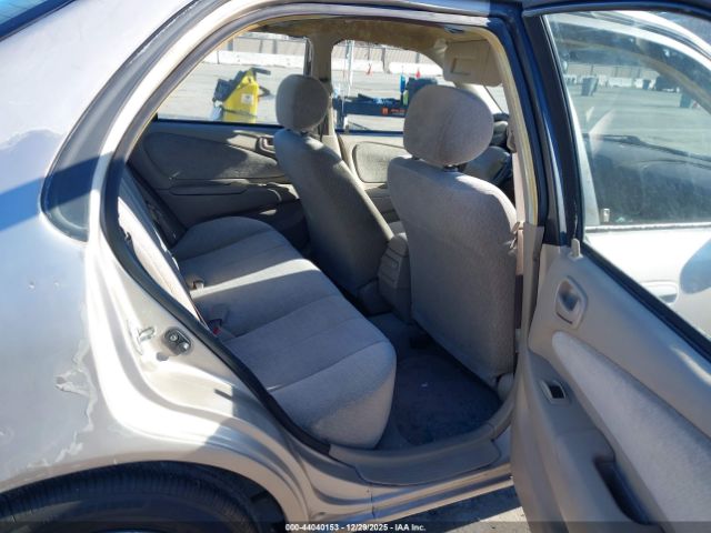 Toyota Corolla Le Image 10