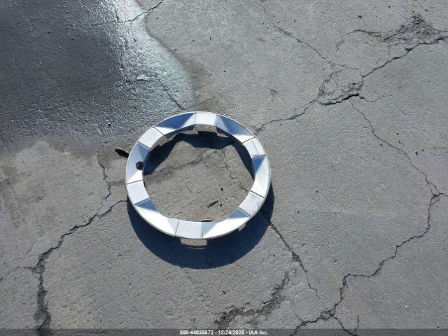 Toyota Prius Image 12