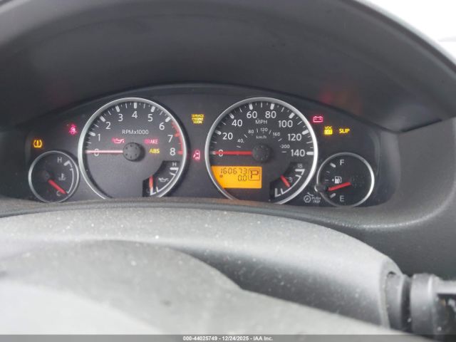 Nissan Pathfinder S Image 7