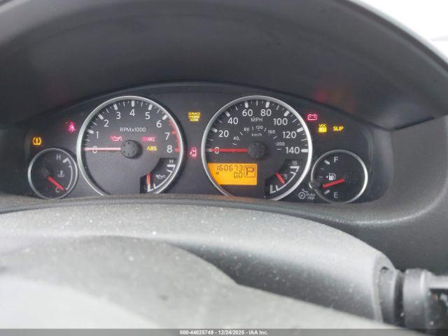 Nissan Pathfinder S Image 7