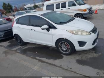  Salvage Ford Fiesta