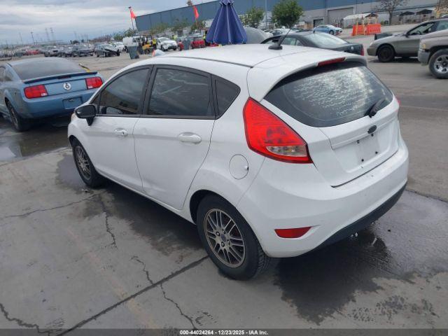 Ford Fiesta Se Image 8