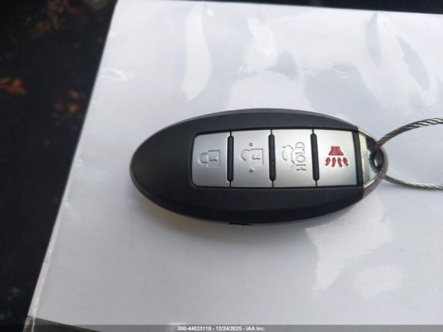 Nissan Maxima 3.5 S Image 11