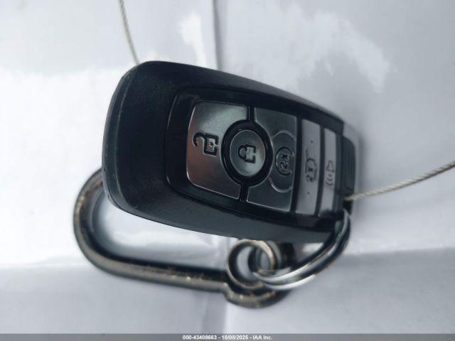 Ford Explorer Xlt Image 18