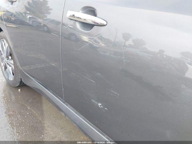 Nissan LEAF Sv Image 5