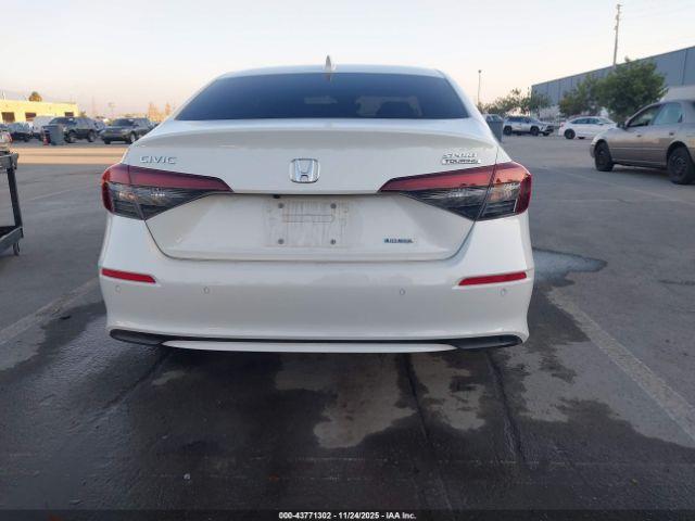 Honda Civic Image 12