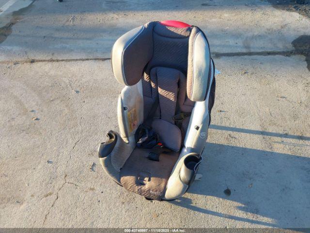 Hyundai SANTA FE Gls Image 2