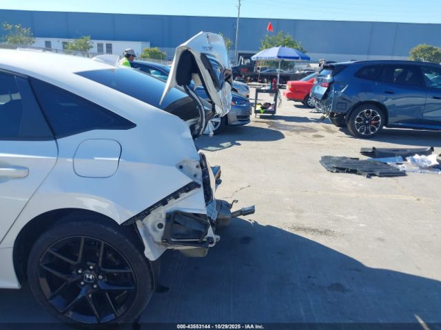 Honda Civic Sport Image 12