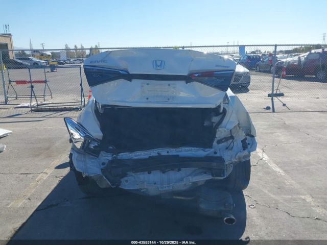 Honda Civic Sport Image 3