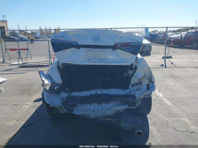 Honda Civic Sport Image 3