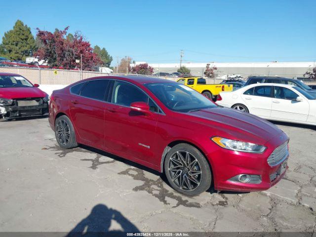  Salvage Ford Fusion