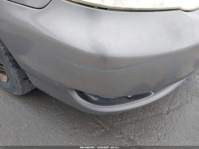 Toyota Corolla Le Image 13