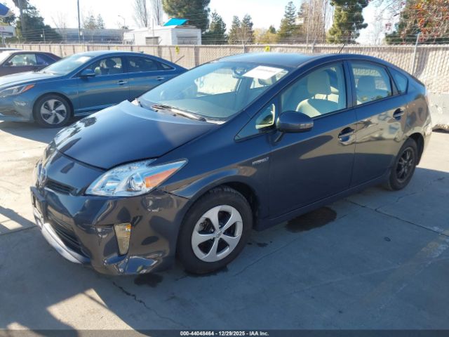 Toyota Prius Two Image 3