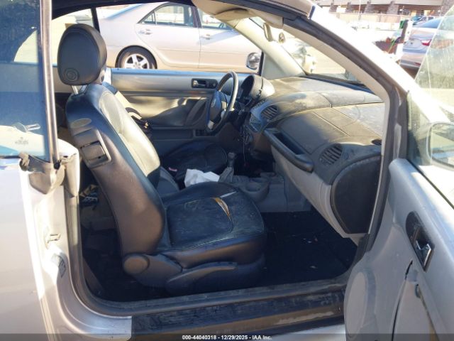 Volkswagen Beetle Gls Image 9