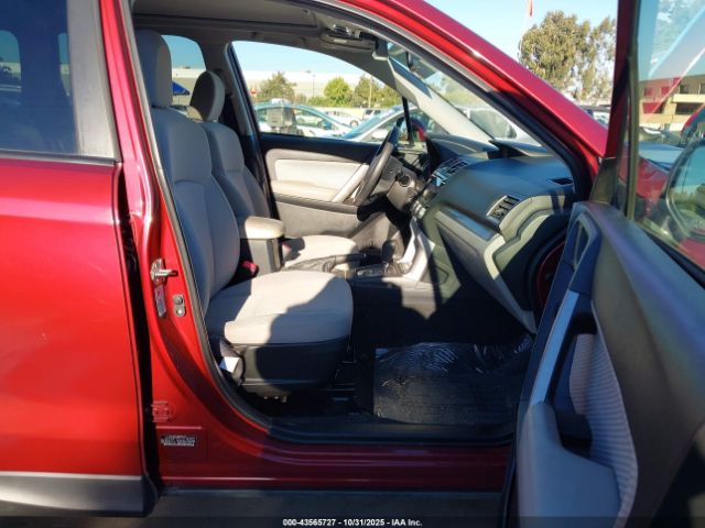 Subaru Forester 2.5i Premium Image 10