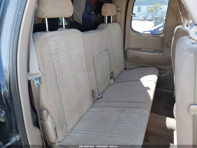 Toyota Tundra Sr5 V8 Image 8